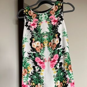 Fashion summer dress Mia size 6